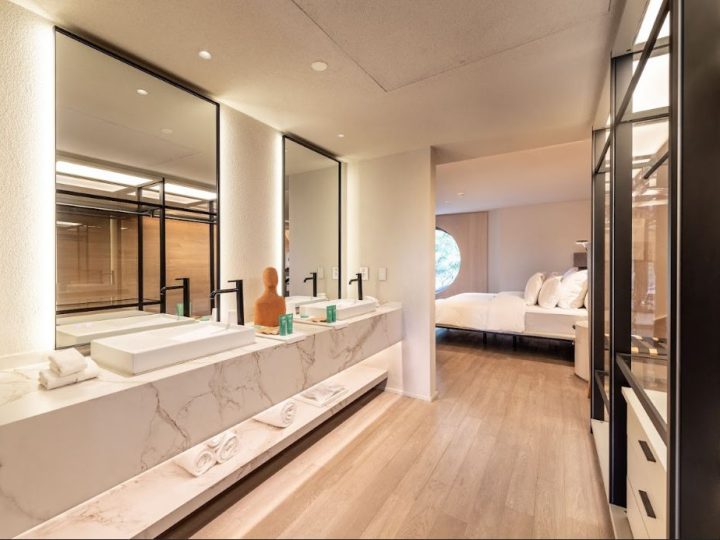 Hotel Unique chooses Roca to bring sophistication to its bathrooms